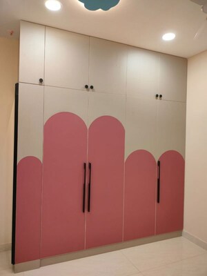 Room in 3 BHK Apartment at Prestige Beverly Hills, Kokapet – for Rent