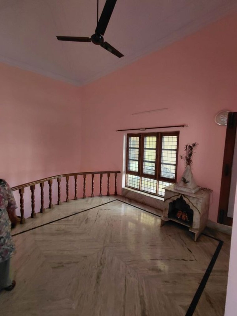 Room, gms road 3 Bedroom 1780 Sq.Ft. Independent House In Gms Road Dehradun 10290396