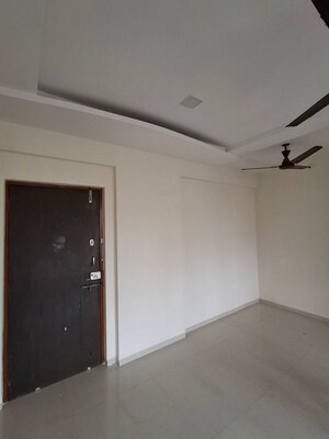 Room in 2 BHK Apartment at Sarvodaya Ashish, Thakurli – for Rent