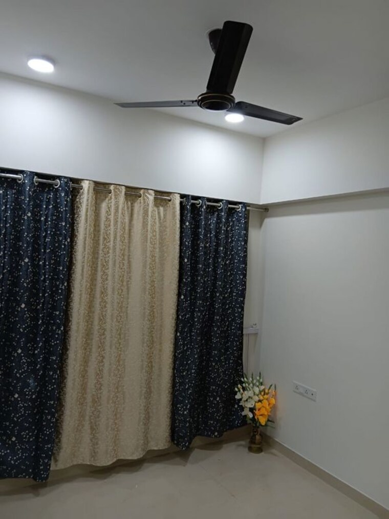 Living Room, mahalaxmi-chs-parel 1 Bedroom 430 Sq.Ft. Apartment In Parel Mumbai 10290447