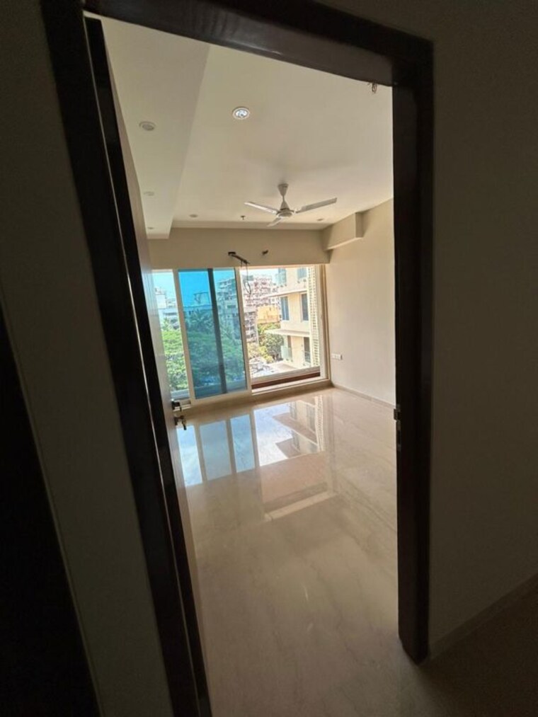 Master Bedroom, joy-legend 3 Bedroom 1500 Sq.Ft. Apartment In Khar West Mumbai 10290439