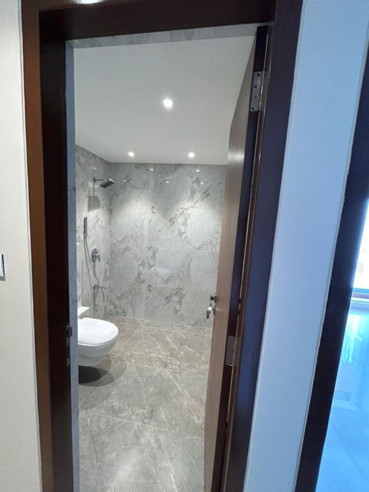 Bathroom, joy-legend 3 Bedroom 1500 Sq.Ft. Apartment In Khar West Mumbai 10290439