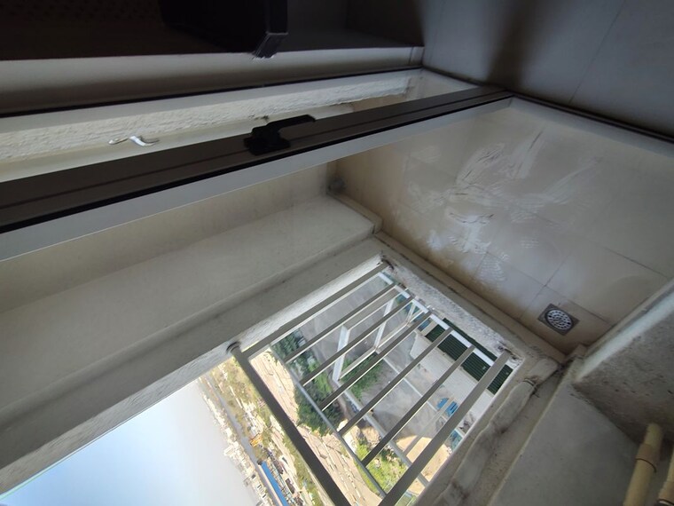undefined, lodha-amara-tower-24-and-25 2 Bedroom 800 Sq.Ft. Apartment In Kolshet Road Thane 10290448