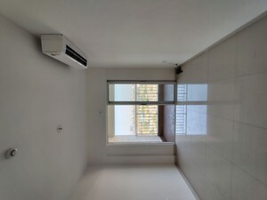 2 BHK Apartment For Rent in Lodha Amara Tower 24 And 25, Kolshet Road