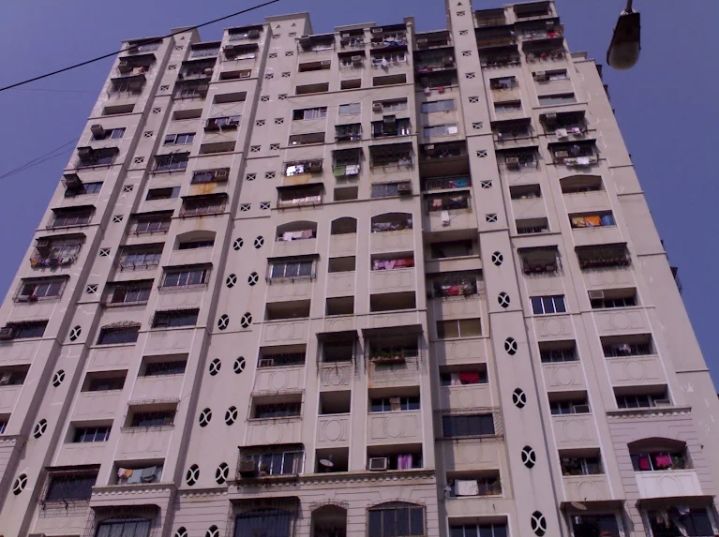 2 BHK Apartment For Rent in Shilp Tower