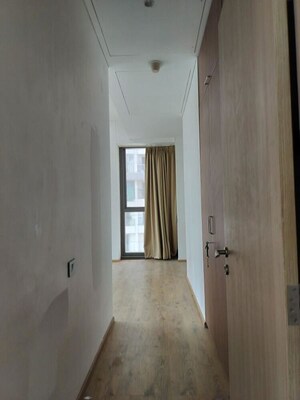 Building Lobby in 3 BHK Apartment at Lokhandwala Minerva Mahalaxmi, Mahalaxmi – for Rent