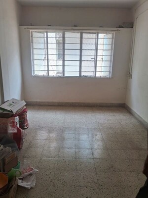Room in 1 BHK Apartment at Shri Ram Niwas, Aundh – for Rent