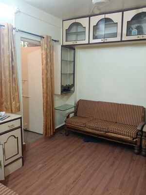 Bedroom in 2 BHK Apartment at Shri Ram Niwas, Aundh – for Rent