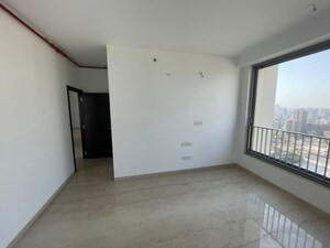 Room in 3 BHK Apartment at Oberoi Sky City, Borivali East – for Sale