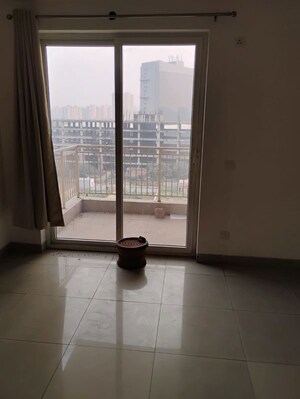 Room in 3 BHK Apartment at Godrej Meridien, Sector 106 – for Rent