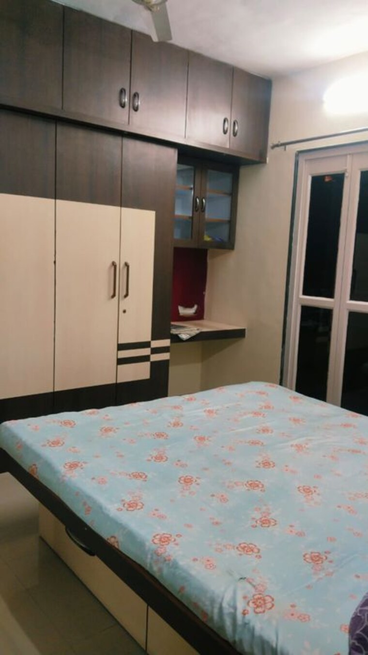 Bedroom, shirine-garden-co-operative-housing-society-ltd 2 Bedroom 1000 Sq.Ft. Apartment In Aundh Pune 10290605