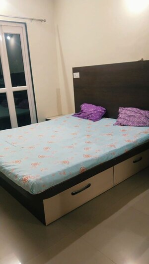 Bedroom in 2 BHK Apartment at Shirine Garden Co Operative Housing Society Ltd, Aundh – for Rent