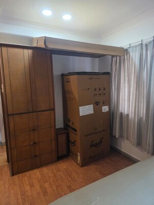 Living Room in 3 BHK Apartment at Oshiwara – for Rent