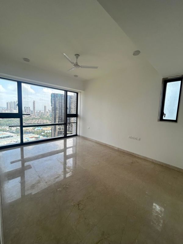 3 BHK + Pooja Room Apartment For Rent in Lodha World View