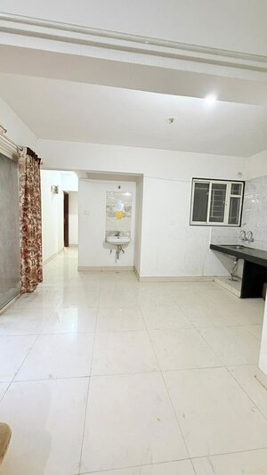 Room in 4 BHK Apartment at Atul WesternHills Apartment, Baner – for Sale