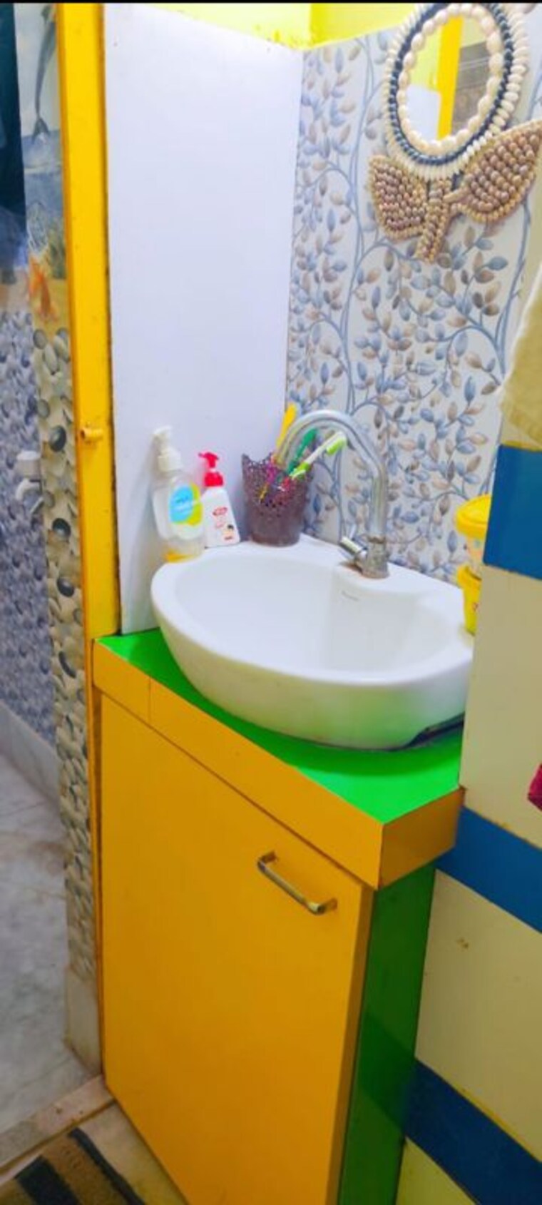 Bathroom, durga nagar 1 Bedroom 450 Sq.Ft. Apartment In Durga Nagar Kolkata 10290601