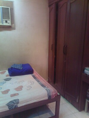 Bedroom in 2 BHK Apartment at Eastern Majesty, Mulund East – for Rent