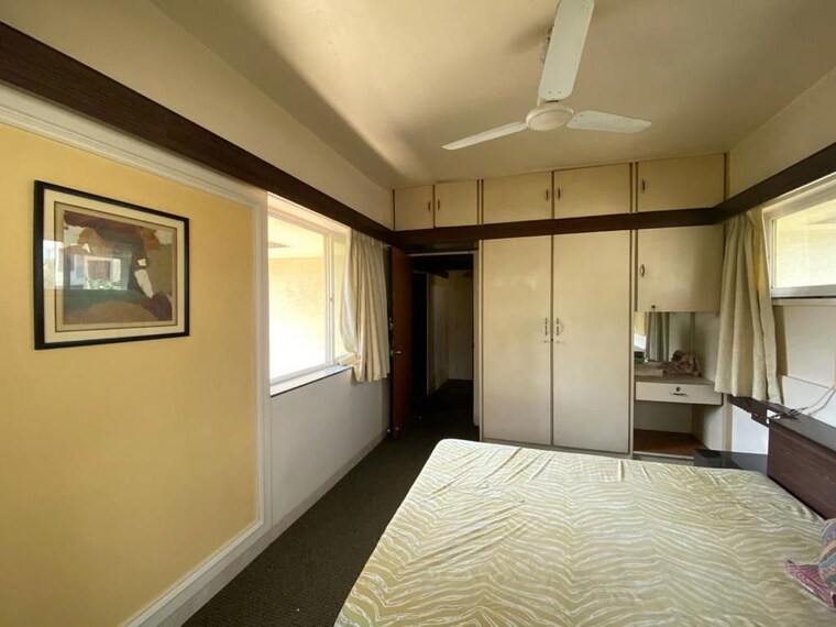 Room, om-arcade-dadar-west 1.5 Bedroom 600 Sq.Ft. Apartment In Dadar West Mumbai 10290639