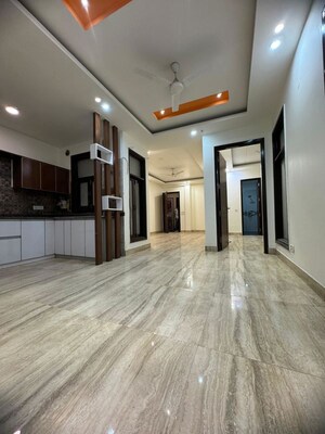 Room in 2 BHK Builder Floor at Chattarpur – for Rent