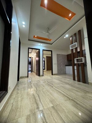 Room in 2 BHK Builder Floor at Chattarpur – for Rent