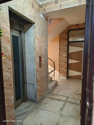 Building Lobby in 3 BHK Builder Floor at Sector 121 – for Rent