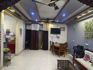 3 BHK Builder Floor For Rent in Sector 121