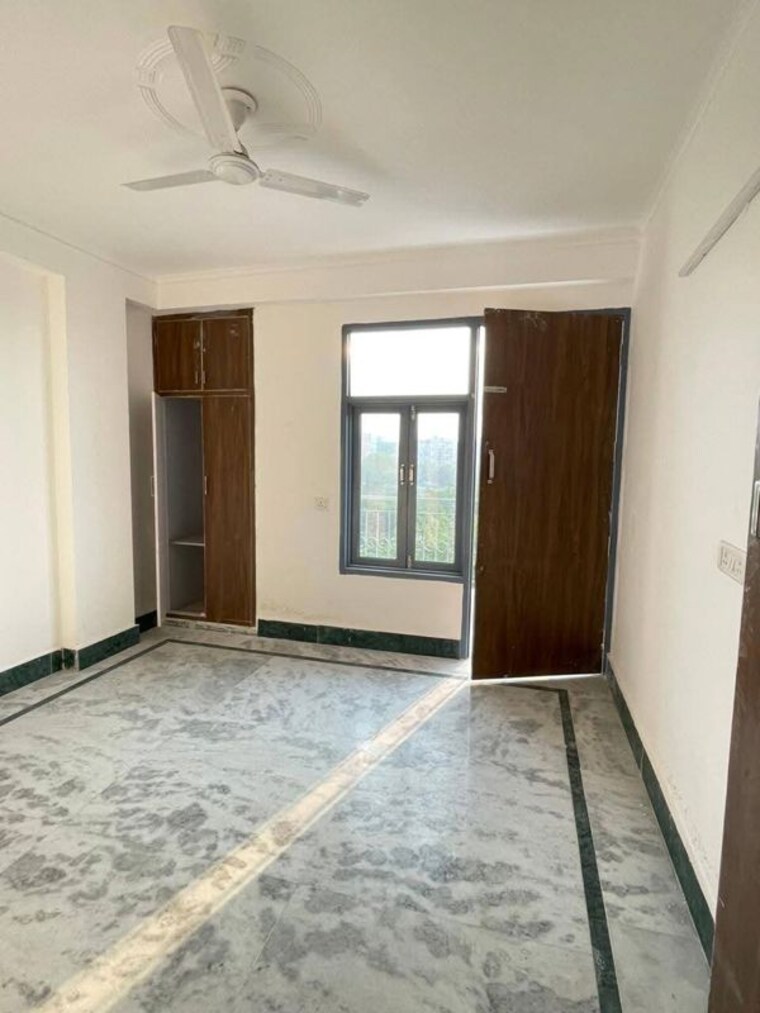 Room, malviya nagar 3 Bedroom 900 Sq.Ft. Builder Floor In Malviya Nagar Delhi 10290671