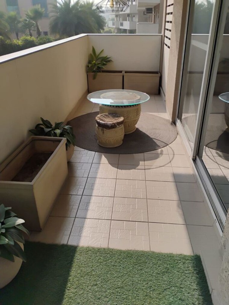 Balcony, godrej-meridien 4 Bedroom 2720 Sq.Ft. Apartment In Sector 106 Gurgaon 10290678