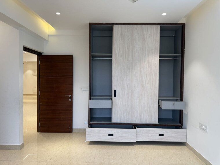 Room, om-sree-signet 3 Bedroom 2435 Sq.Ft. Apartment In Yapral Hyderabad 10290676
