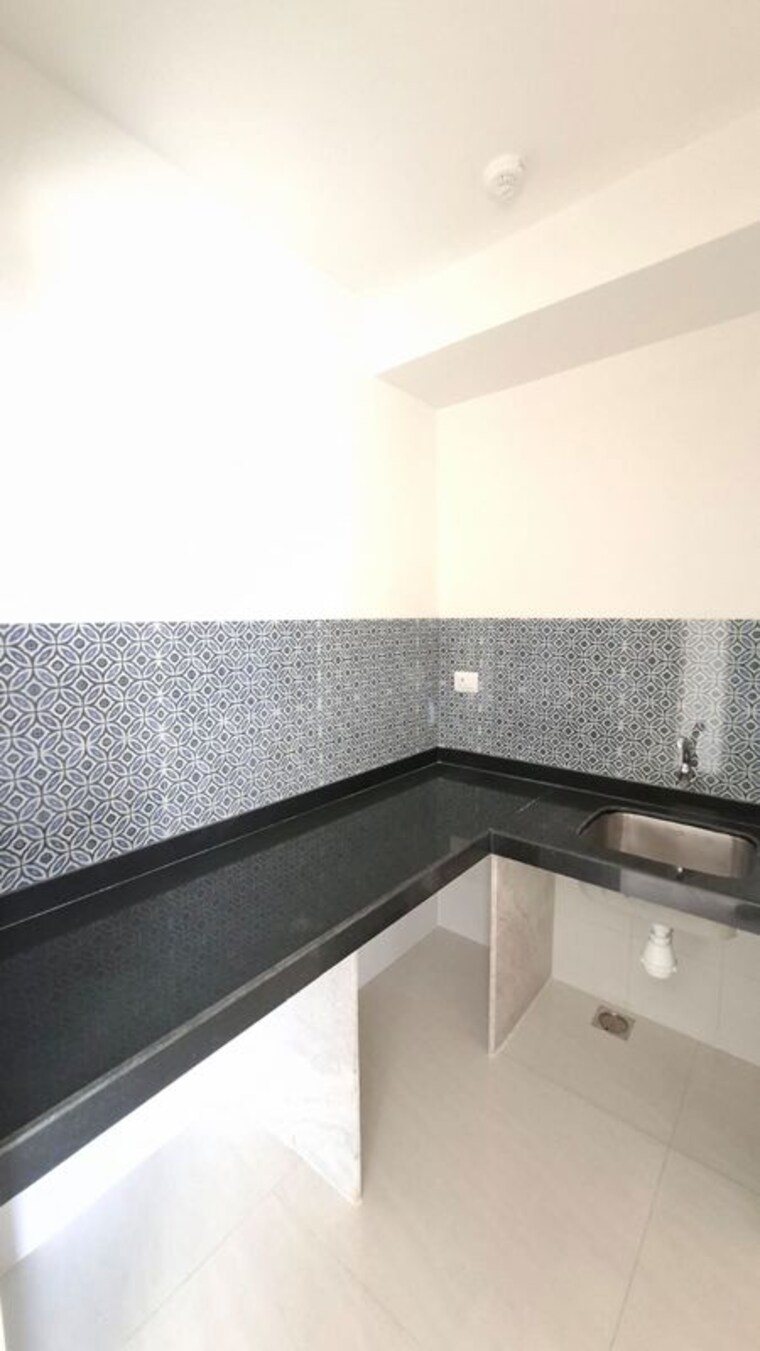 Kitchen, lodha-crown-kolshet 1 Bedroom 322 Sq.Ft. Apartment In Kolshet Road Thane 10290695