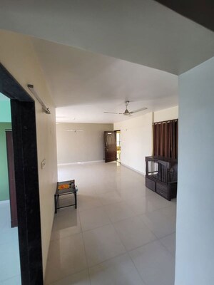 Room in 2 BHK Apartment at Radha Housing Society, Aundh – for Rent