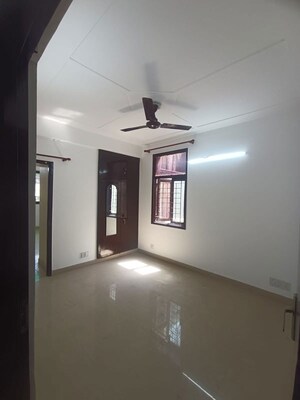 Room in 3 BHK Apartment at Sector 11 Dwarka – for Sale