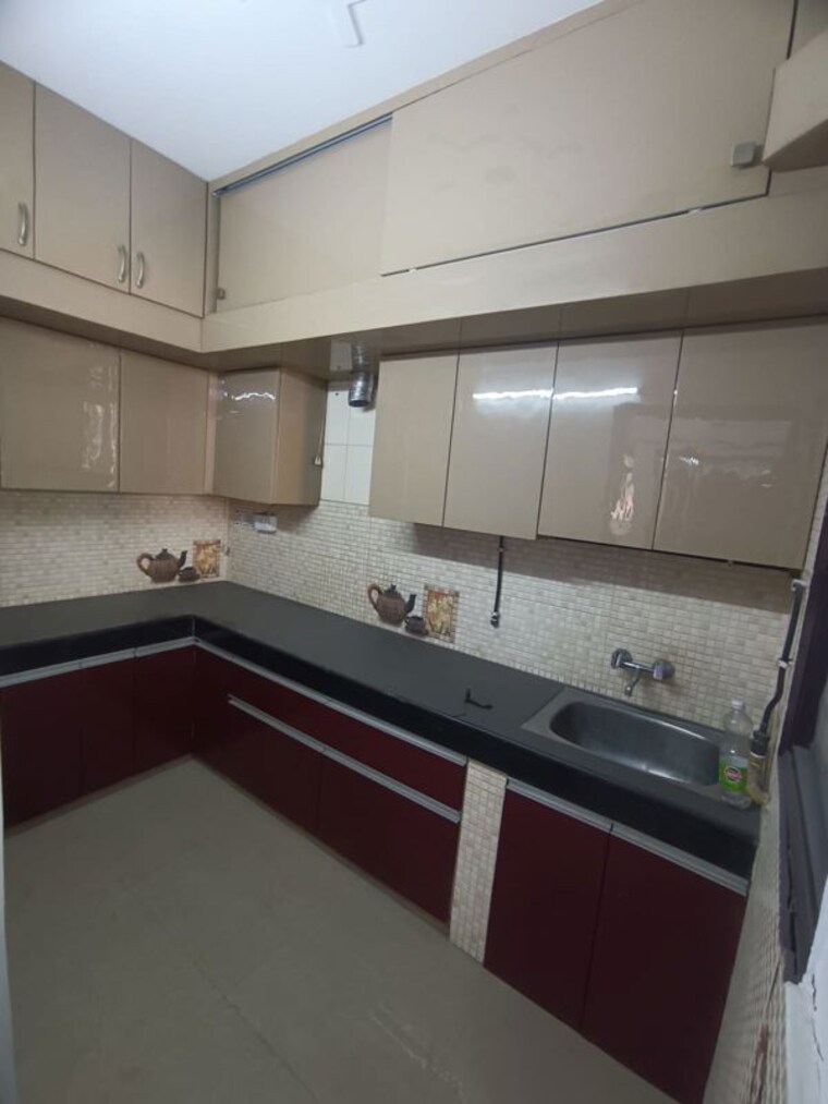 Kitchen, sector 11 dwarka 3 Bedroom 1800 Sq.Ft. Apartment In Sector 11 Dwarka Delhi 10290712
