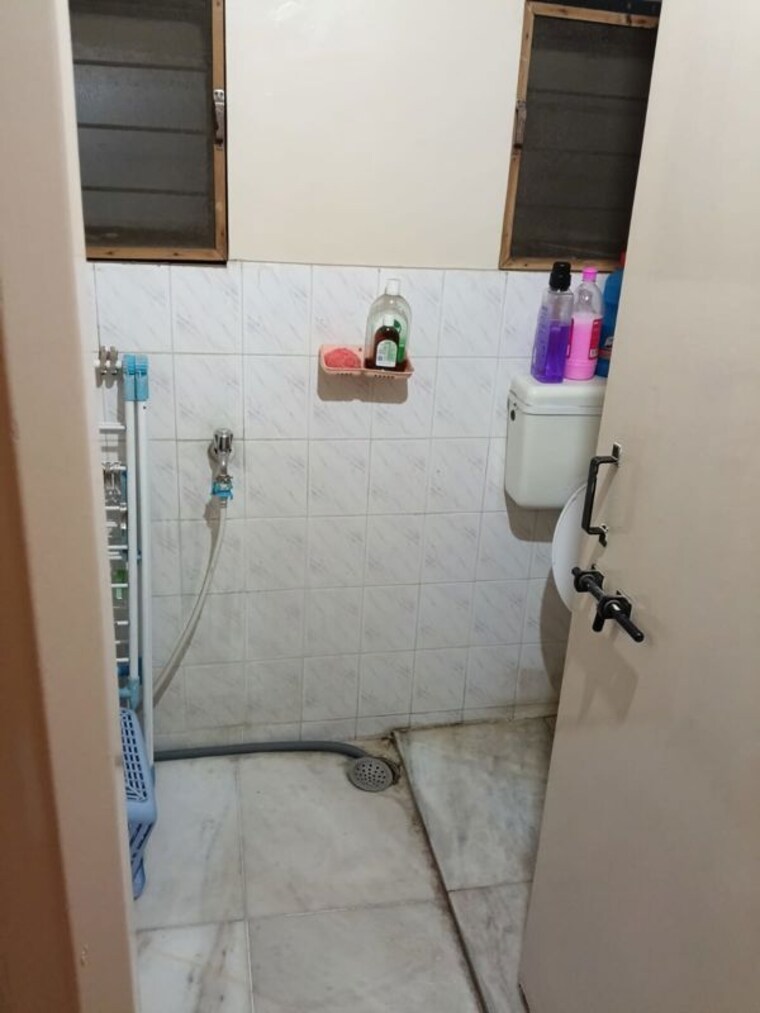 Bathroom, gulmohar-villa 2 Bedroom 1500 Sq.Ft. Apartment In Aundh Pune 10290734