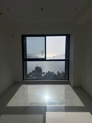 Room in 2 BHK Apartment at Prescon Midtown Bay, Mahim West – for Rent