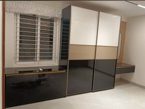 Room in 2 BHK Apartment at Vazhraa Vihhari, Manikonda – for Rent