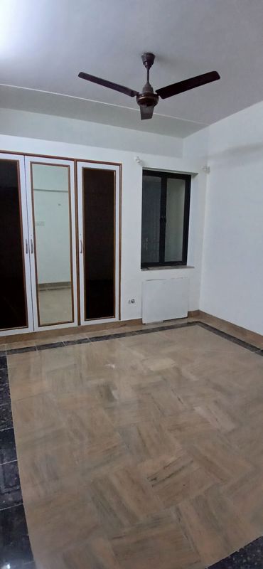 2 BHK Apartment For Rent in Triveni Apartment C 41