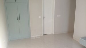Room in 2 BHK Apartment at Eldeco Live By The Greens, Sector 150 – for Rent