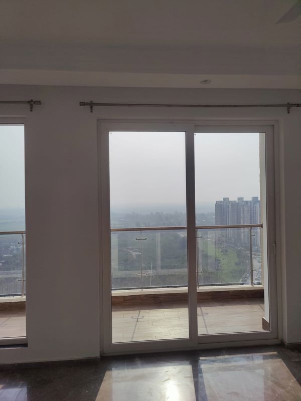 2 BHK Apartment For Rent in Ace Starlit