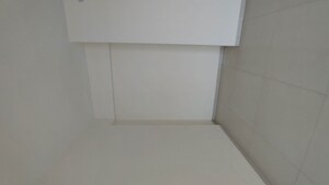 Room in 4 BHK Apartment at Ashar Edge, Pokhran Road No Two – for Rent