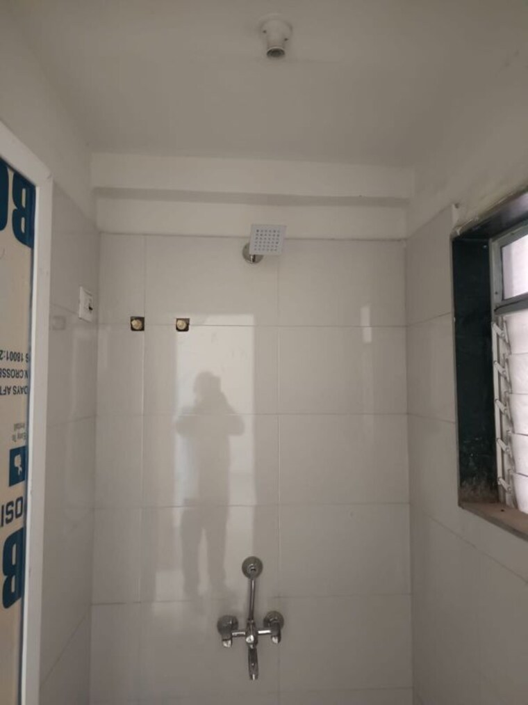 Bathroom, janata nagar 1 Bedroom 350 Sq.Ft. Apartment In Janata Nagar Mumbai 10290766