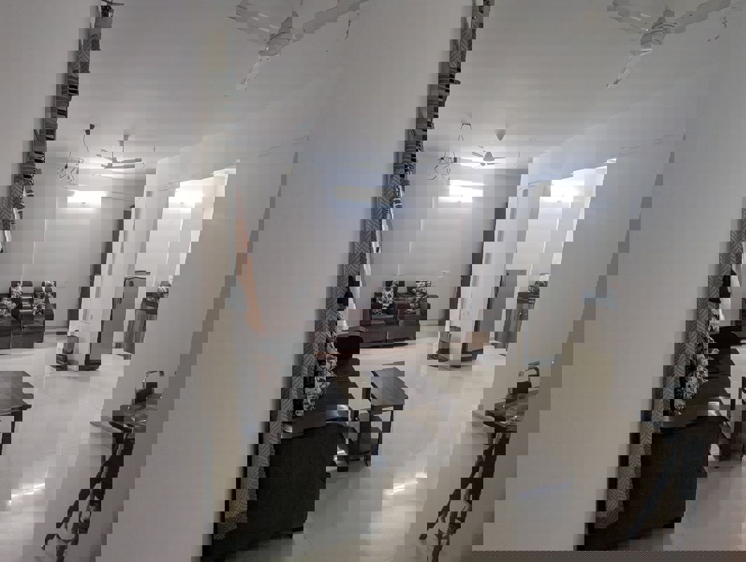 2 BHK 850 Sq.Ft. Apartment in Kohinoor Tinsel Town