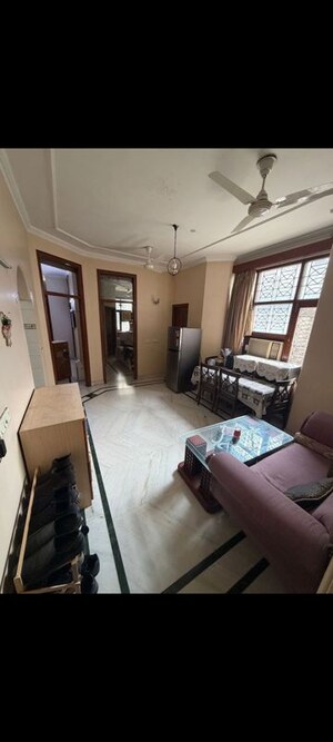 Team Area in 2 BHK Builder Floor at East Of Kailash – for Rent