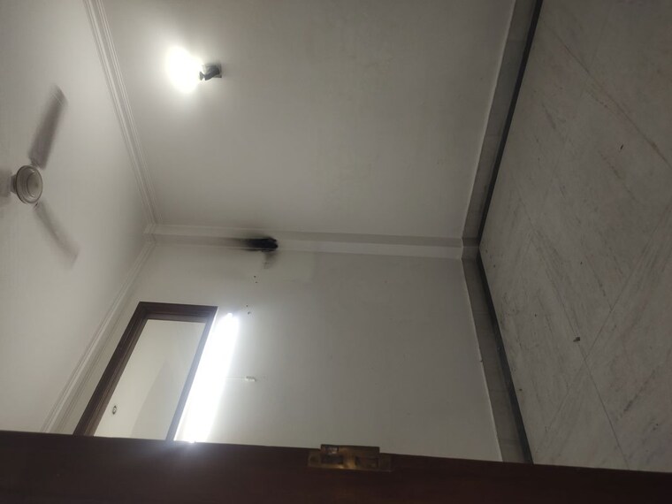 Room, dayanand colony 2 Bedroom 1000 Sq.Ft. Builder Floor In Dayanand Colony Delhi 10290784