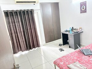 2 BHK Apartment For Rent in Supertech The Romano, Sector 118