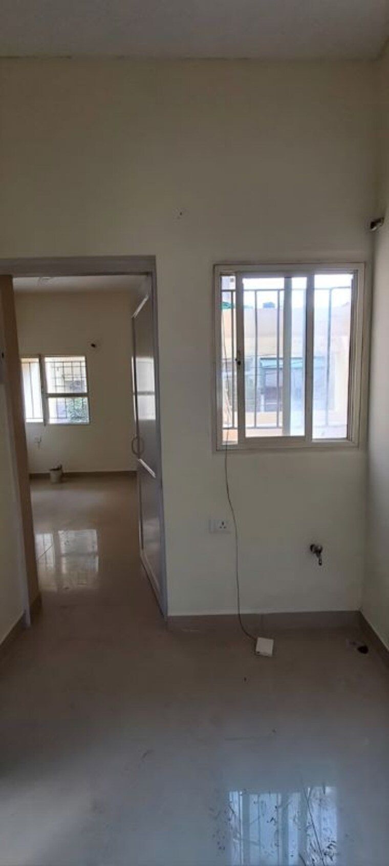 Room, arun-vihar-sector-37 2 Bedroom 800 Sq.Ft. Apartment In Sector 37 Noida 10290814