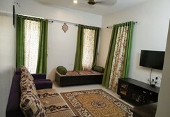 2 BHK + Pooja Room,Servant Room,Extra Room Apartment For Rent in Ganga Arcadia