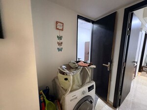 Master Bedroom in 2 BHK Apartment at Hiranandani Atlantis, Powai – for Rent