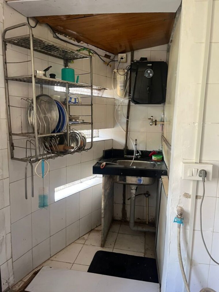 Kitchen, hiranandani-gardens-lotus 2 Bedroom 1050 Sq.Ft. Apartment In Powai Mumbai 10290875