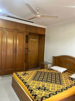 Bedroom in 2 BHK Apartment at Hiranandani Gardens Lotus, Powai – for Rent